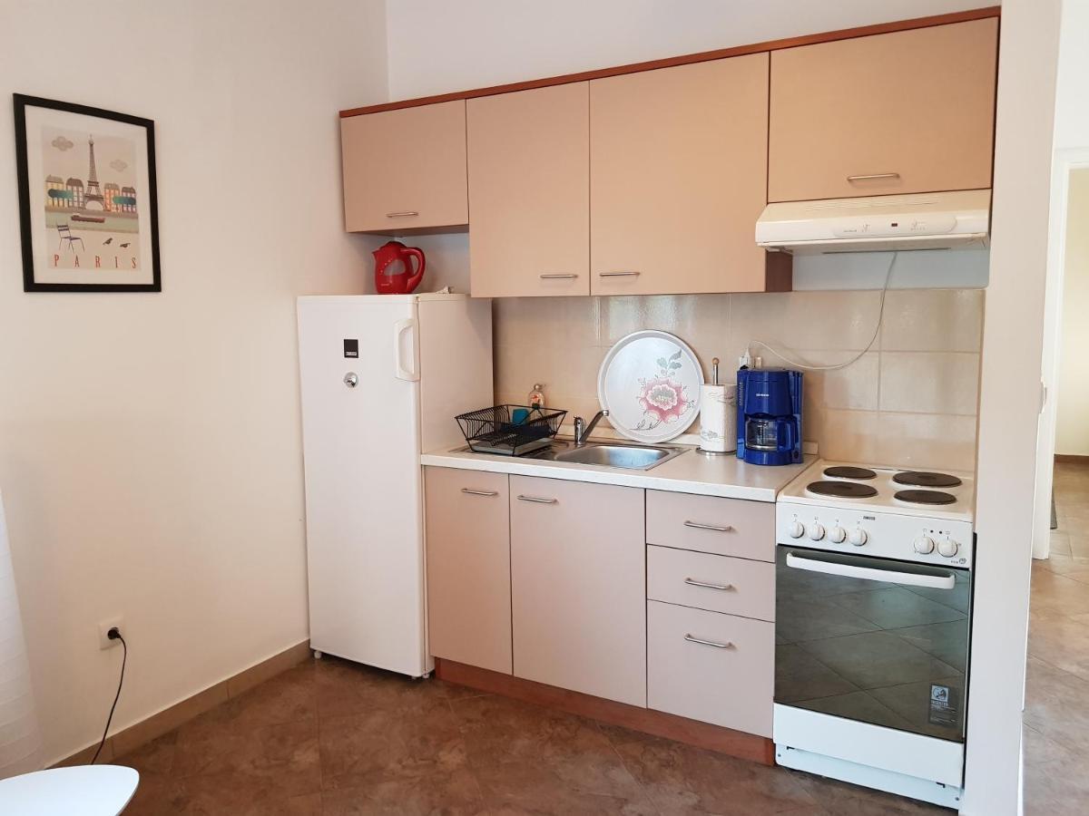 Vila Mila Apartments Sukošan Kültér fotó